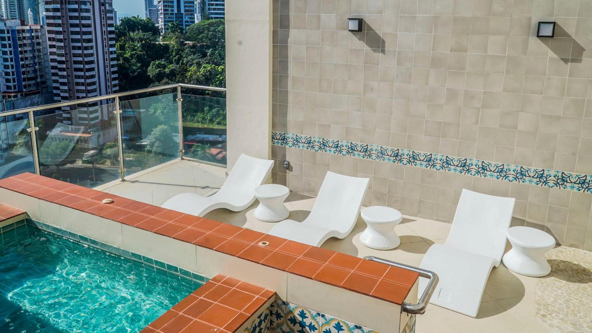 Hilton Garden Inn Panama City Downtown, Panama Exterior foto